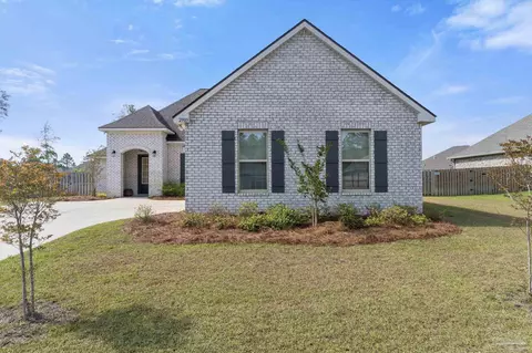 2905 Trestle Way, Cantonment, FL 32533
