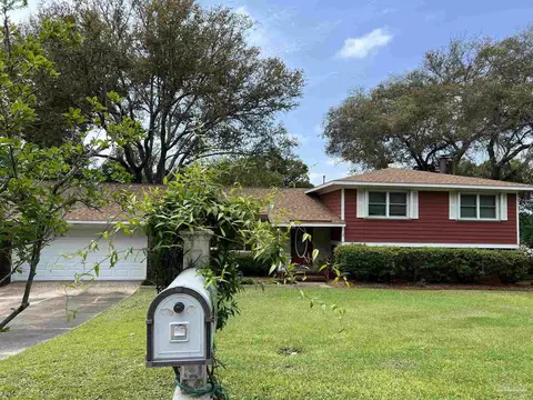 2241 Dupont Dr, Pensacola, FL 32503