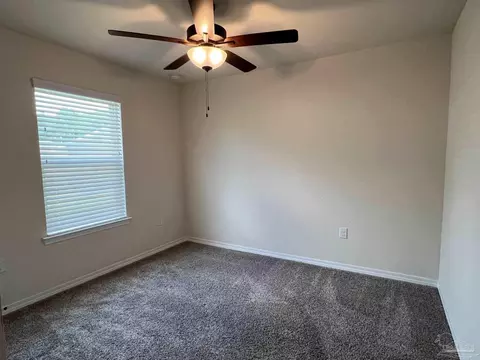 Bedroom - 4422 Thistle Pine Ct, Pace, FL 32571 photo 3 of 6