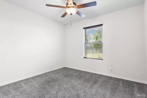 Bedroom - 4422 Thistle Pine Ct, Pace, FL 32571 photo 5 of 6