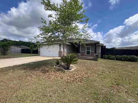 Exterior - 4422 Thistle Pine Ct, Pace, FL 32571 photo 4 of 26