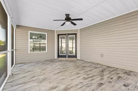 Exterior - 4422 Thistle Pine Ct, Pace, FL 32571 photo 12 of 26