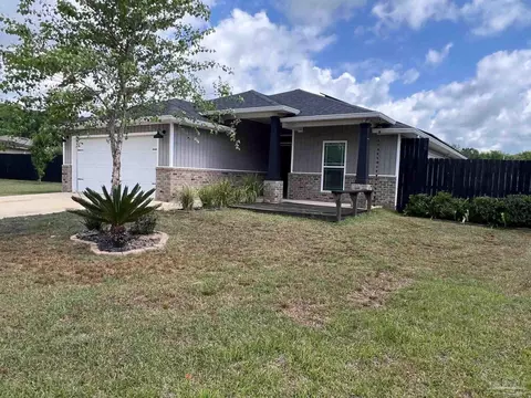 Exterior - 4422 Thistle Pine Ct, Pace, FL 32571 photo 7 of 26