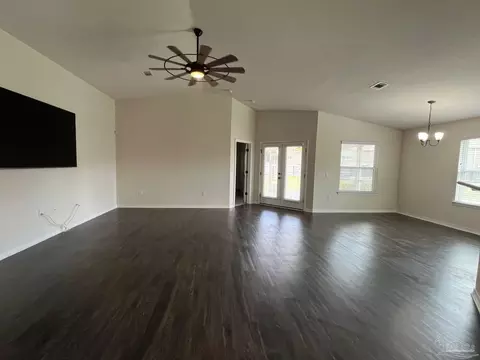 Living - 4422 Thistle Pine Ct, Pace, FL 32571 photo 2 of 3