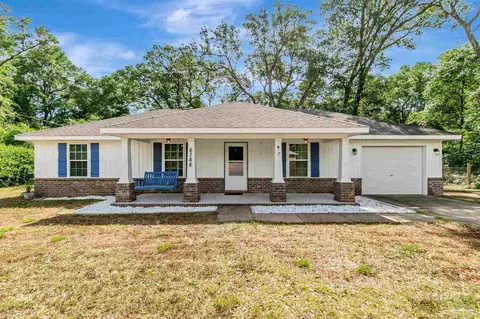 6788 Contentment St, Milton, FL 32583