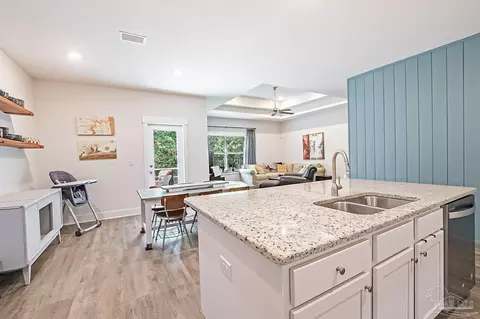 Kitchen - 5910 Danbury Blvd, Pace, FL 32571 photo 4 of 4