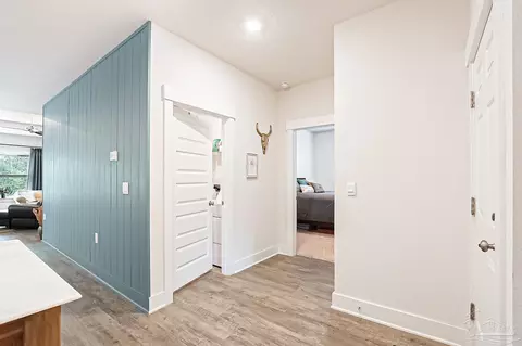 Entry Way - 5910 Danbury Blvd, Pace, FL 32571 photo 6 of 6