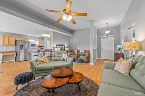 2454 Flintstone Dr, Cantonment, FL 32533 photo 9
