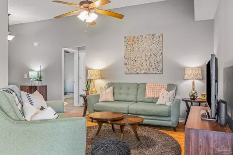 2454 Flintstone Dr, Cantonment, FL 32533 photo 8