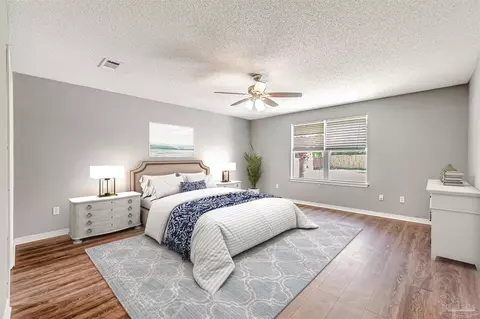 Bedroom - 5773 Michael Dr, Milton, FL 32583 photo 3 of 3