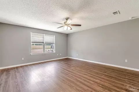 Living - 5773 Michael Dr, Milton, FL 32583 photo 5 of 6