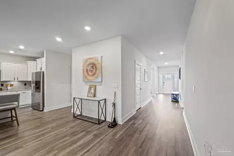 Entry Way - 5549 Blake Ln, Pace, FL 32571 photo 4 of 6