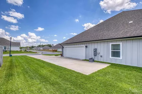 Exterior - 5549 Blake Ln, Pace, FL 32571 photo 16 of 18