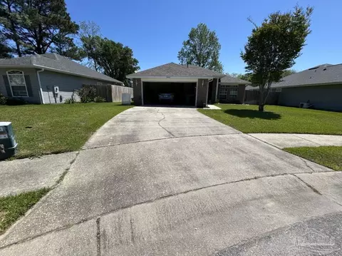 9042 Camelot Pl, Pensacola, FL 32534