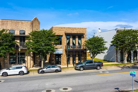 27 S 9th Ave, Pensacola, FL 32502