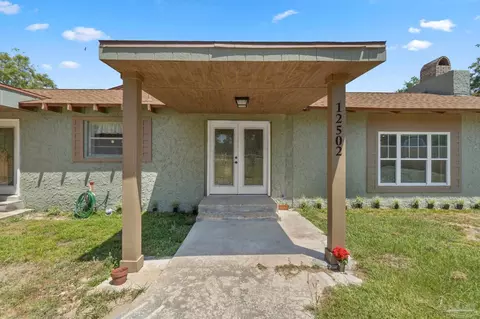 12502 Meadson Rd, Pensacola, FL 32506
