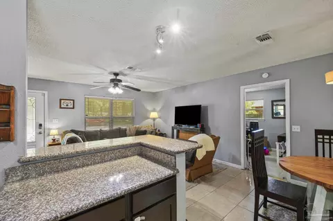 4281 Tomahawk Trl, Milton, FL 32583 photo 10