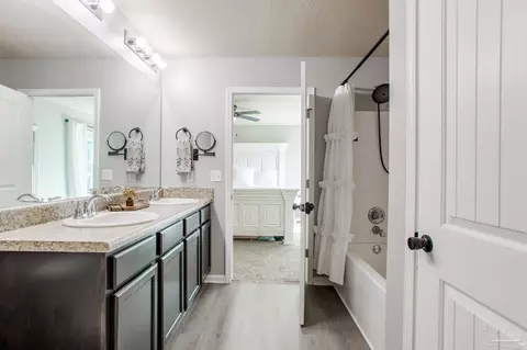 Entry Way - 5960 Palermo Dr, Pace, FL 32571 photo 2 of 2