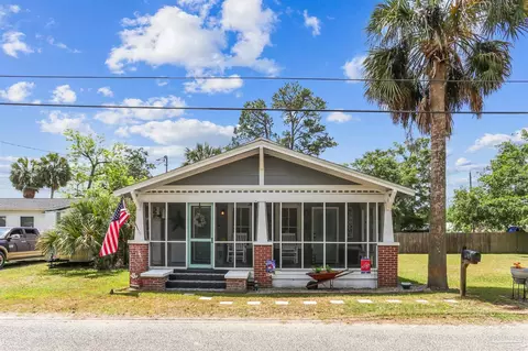 6787 Margaret St, Milton, FL 32570