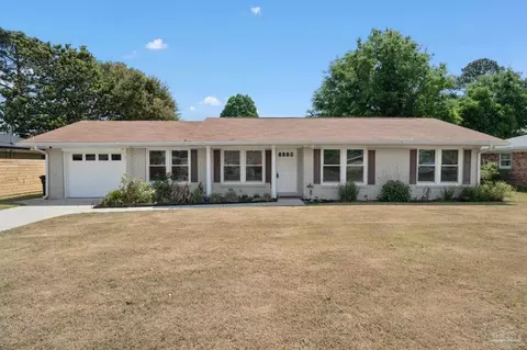 7760 La Nain Dr, Pensacola, FL 32514