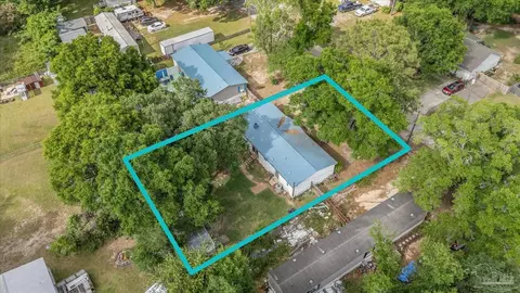 4485 Gainer Ave, Milton, FL 32583 photo 2