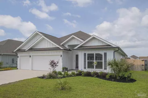 3413 Southwind Dr, Gulf Breeze, FL 32563