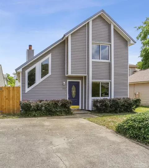 3012 Cedarwood Village Ln, Pensacola, FL 32514