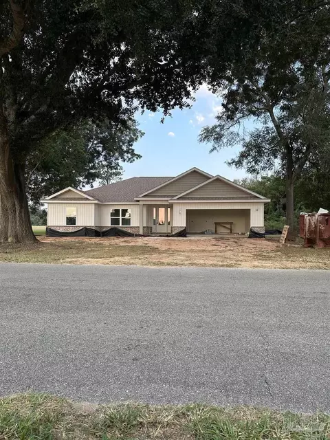 4954 Beck Ave, Jay, FL 32565