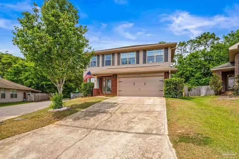 1430 Towhee Canyon Dr, Cantonment, FL 32533