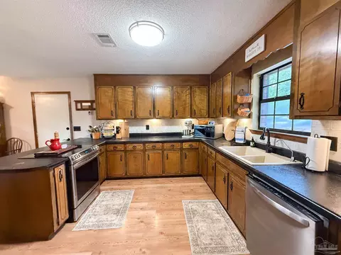 4755 Easter St, Pace, FL 32571 photo 7