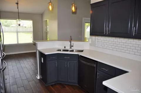 1701 Eagle Ter, Cantonment, FL 32533 photo 4