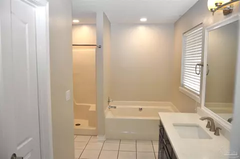 1701 Eagle Ter, Cantonment, FL 32533 photo 11
