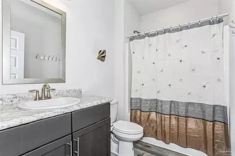 Bath - 2656 Avalon St, Cantonment, FL 32533 photo 4 of 5