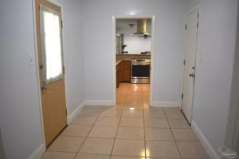 Entry Way - 4301 Jernigan Rd, Pace, FL 32571 photo 2 of 2