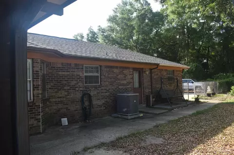 Exterior - 4301 Jernigan Rd, Pace, FL 32571 photo 7 of 10