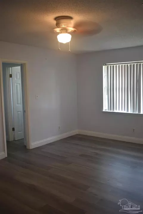 Bedroom - 4301 Jernigan Rd, Pace, FL 32571 photo 1 of 3