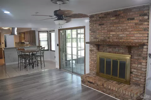 Living - 4301 Jernigan Rd, Pace, FL 32571 photo 1 of 4
