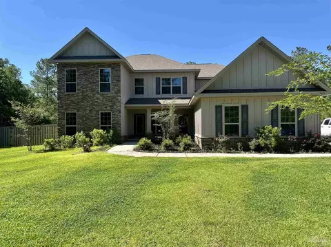 5871 Mossy Creek Ln, Pace, FL 32571