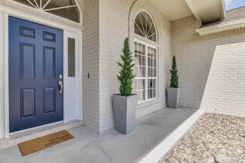 Entry Way - 5475 Moonlight Dr, Milton, FL 32570 photo 1 of 2