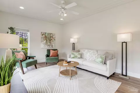 Living - 5475 Moonlight Dr, Milton, FL 32570 photo 3 of 5