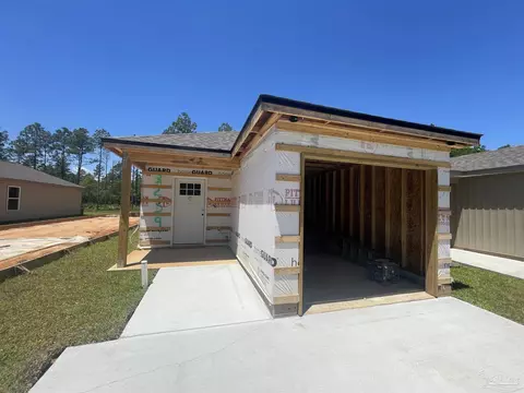 3239 Damon Dr, Milton, FL 32583
