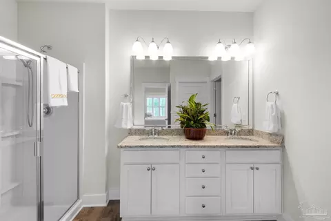 Bath - 4137 Heart Pine Ln, Pace, FL 32571 photo 1 of 3