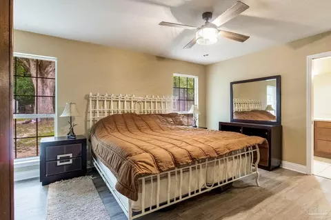 Bedroom - 4862 Aleff Rd, Pace, FL 32571 photo 6 of 6