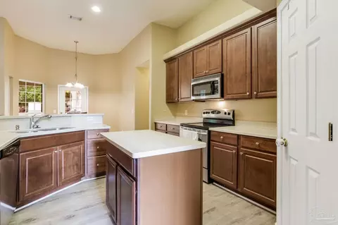 Kitchen - 4862 Aleff Rd, Pace, FL 32571 photo 1 of 1