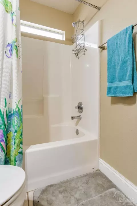 Bath - 4862 Aleff Rd, Pace, FL 32571 photo 3 of 3