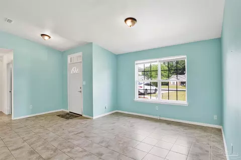 4861 Autumn Dr, Pace, FL 32571 photo 9