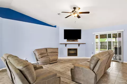 4861 Autumn Dr, Pace, FL 32571 photo 4
