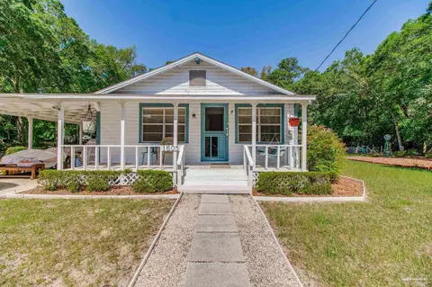 1605 Athens Ave, Pensacola, FL 32507