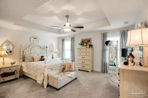 Bedroom - 5986 Parsonage Cir, Milton, FL 32570 photo 3 of 4