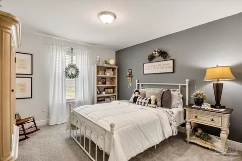 Bedroom - 5986 Parsonage Cir, Milton, FL 32570 photo 1 of 4